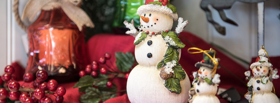 Your Holiday Shopping Headquarters!